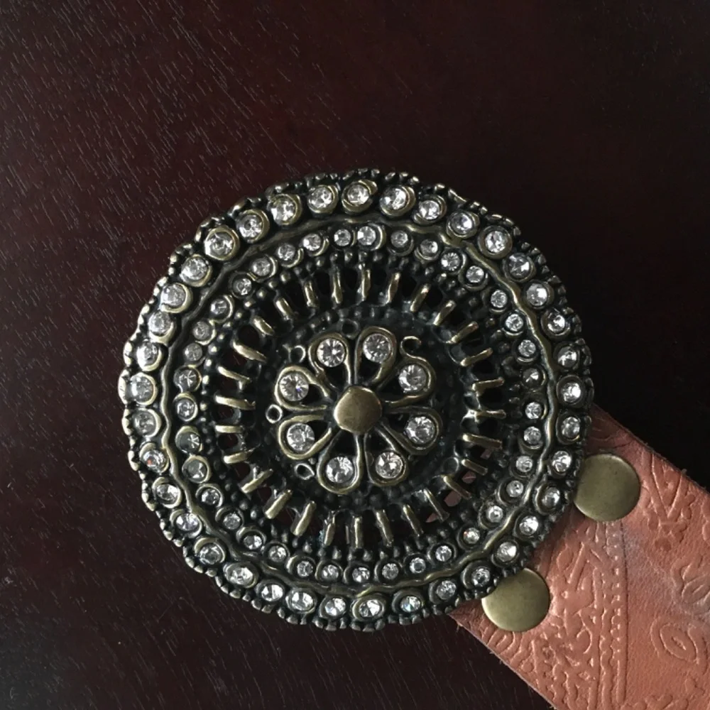Fossil Vintage Leather Jeweled Brown Belt - Size L